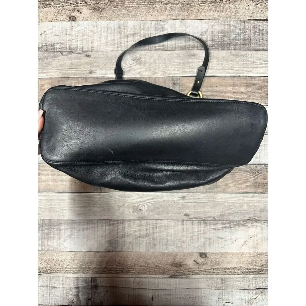 Vintage 90s y2k Ellen Tracy Black Cow Hide Leather Shoulder Bag